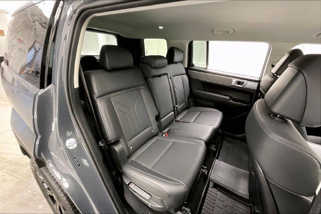 Certified 2026 Hyundai Santa Fe SEL FWD image 18