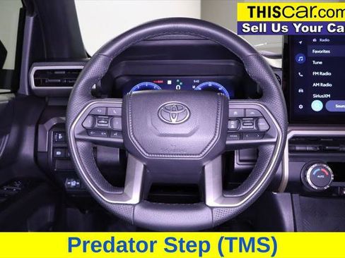 Used 2025 Toyota Tacoma TRD Off-Road AWD/4WD image 19