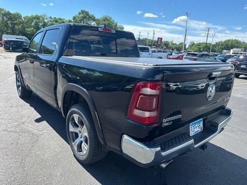 Used 2020 RAM 1500 Laramie AWD/4WD image 9