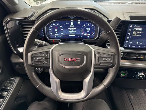 Used 2022 GMC Sierra 1500 SLT w/ X31 Off-Road Package image 19