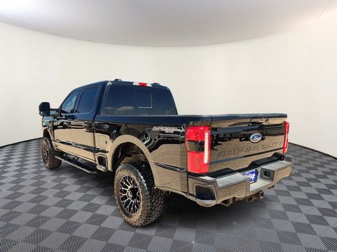 Used 2024 Ford F250 Lariat w/ Sport Appearance Package AWD/4WD image 3