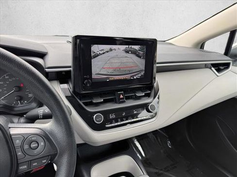 Used 2024 Toyota Corolla LE image 8