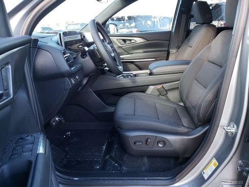 New 2026 Chevrolet Traverse LT w/ LPO, Floor Liner Package image 9