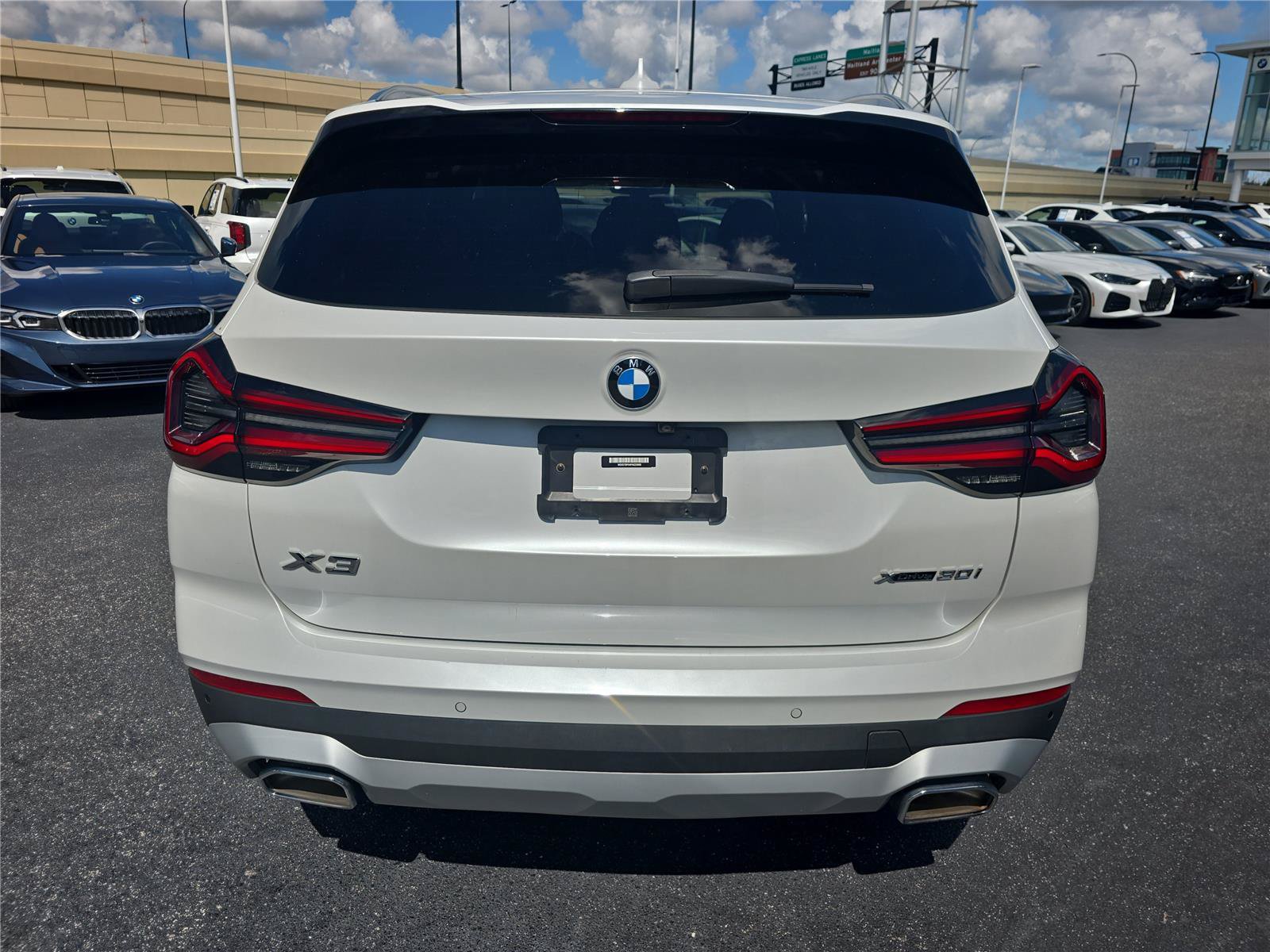 Certified 2023 BMW X3 xDrive30i w/ Convenience Package w/ZPA AWD/4WD image 3