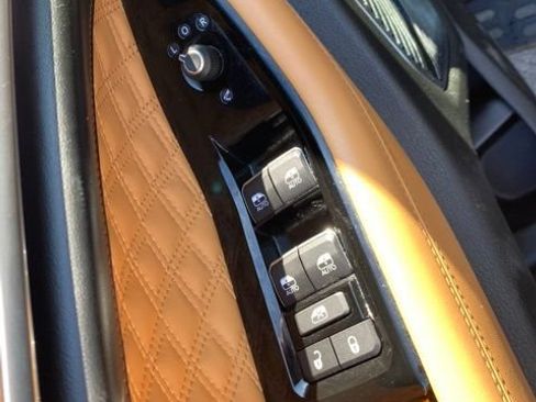 Used 2022 Jeep Grand Cherokee Summit w/ Adv Protech Group IV AWD/4WD image 18