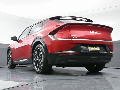 Used 2022 Kia EV6 Wind image 55
