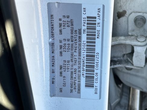 Used 2019 MAZDA MAZDA3 AWD Hatchback w/ Premium Pkg image 9