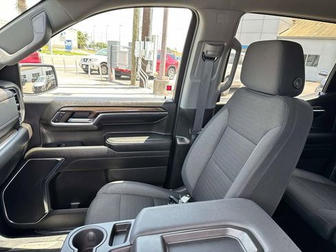 Used 2024 Chevrolet Silverado 1500 LT w/ Protection Package image 15