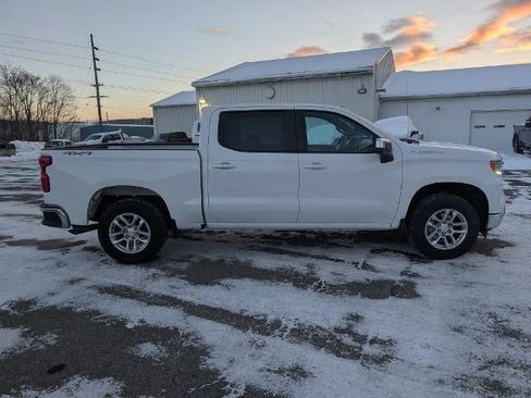 Used 2023 Chevrolet Silverado 1500 LT image 4