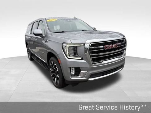 Used 2023 GMC Yukon XL SLT AWD/4WD image 20