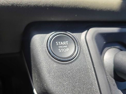 Used 2025 Land Rover Defender 110 S AWD/4WD image 31
