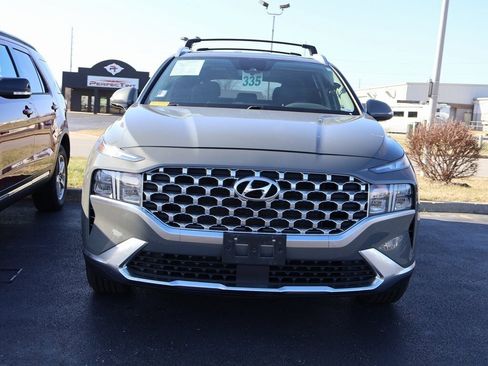 Used 2022 Hyundai Santa Fe SEL w/ Convenience Package image 4