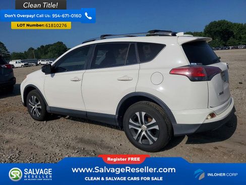 Used 2017 Toyota RAV4 LE FWD image 3