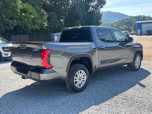 Used 2025 Toyota Tundra SR5 AWD/4WD image 8