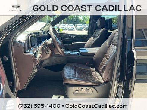 Certified 2021 Cadillac Escalade ESV Sport Platinum AWD/4WD image 20