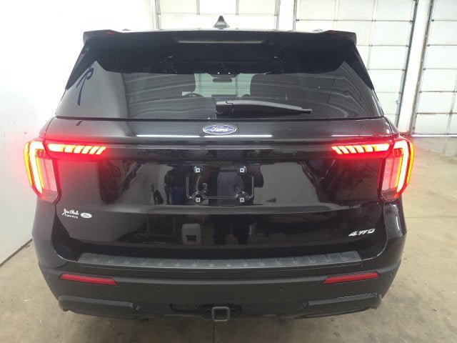 Used 2026 Ford Explorer ST-Line AWD/4WD image 12