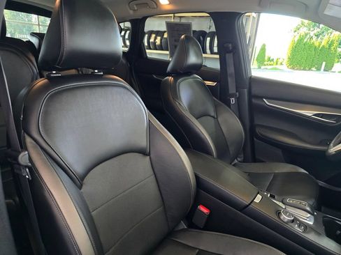 Certified 2023 INFINITI QX50 Luxe AWD/4WD image 30