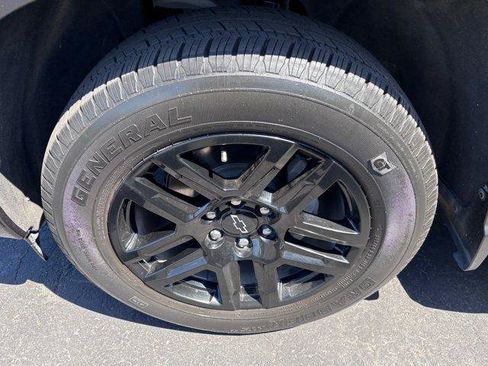 Used 2022 Chevrolet Silverado 1500 Custom RWD image 6