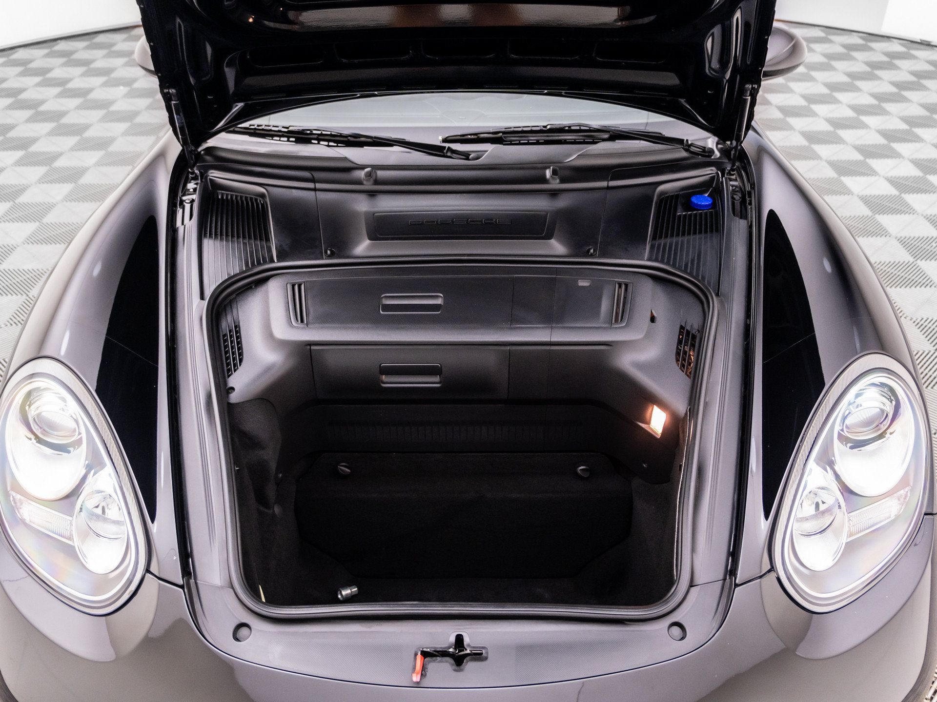 Used 2010 Porsche Cayman RWD image 28