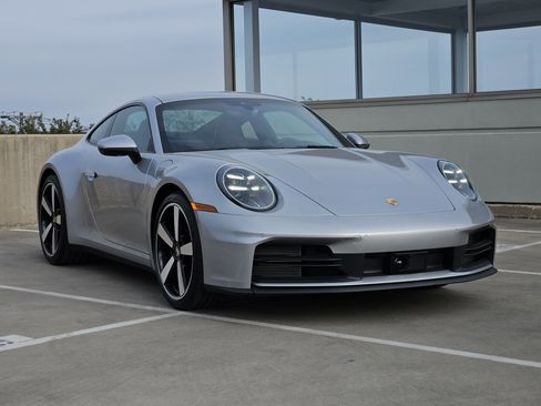 Certified 2026 Porsche 911 Carrera image 10