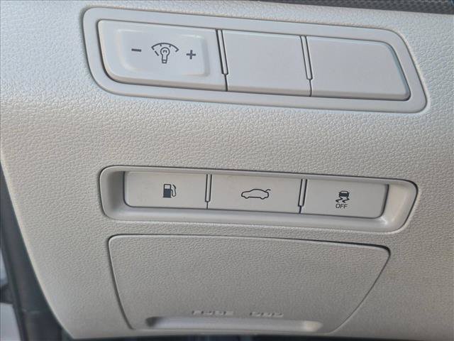 Used 2017 Hyundai Sonata Sport w/ Value Edition Package 02 FWD image 8