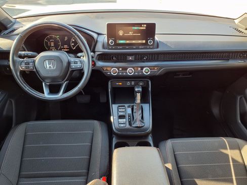 Used 2023 Honda CR-V Sport image 4
