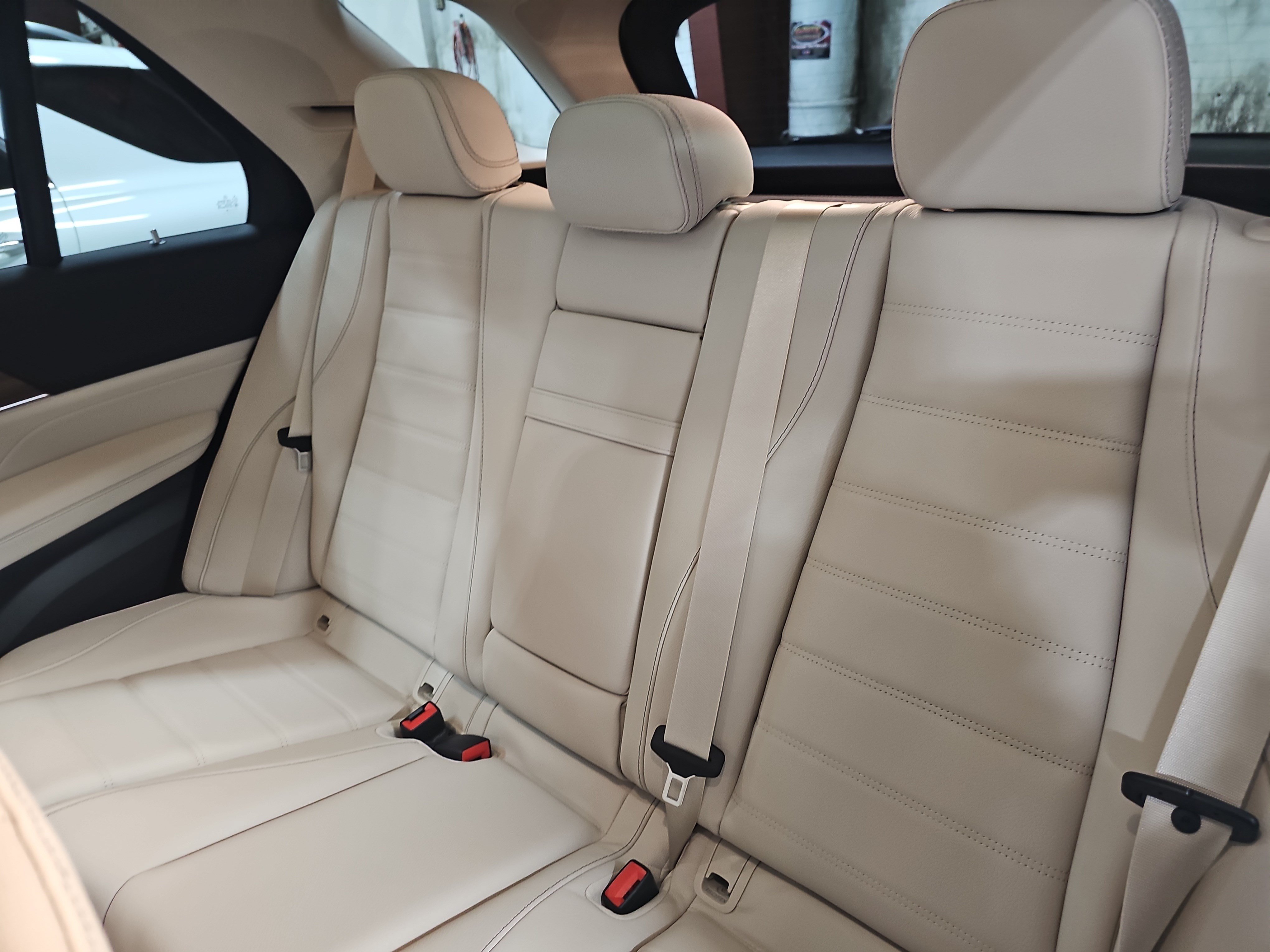 New 2026 Mercedes-Benz GLE 450 4MATIC image 14