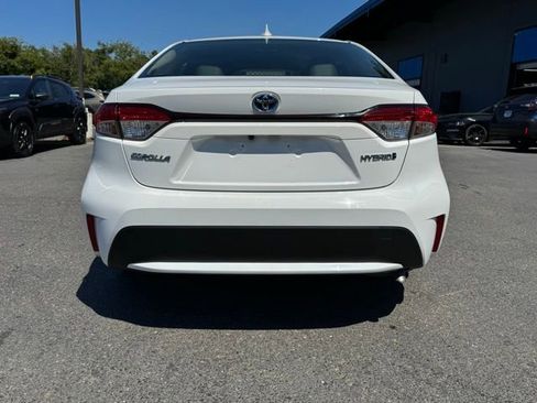 Used 2022 Toyota Corolla LE image 7