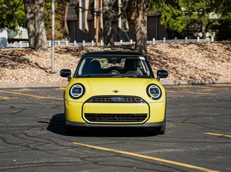 Used 2025 MINI Cooper S video 2