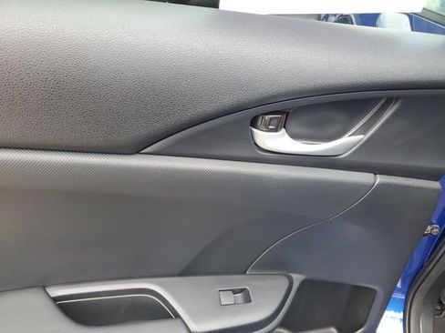 Used 2019 Honda Civic Sport image 9