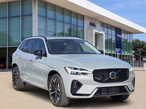 New 2026 Volvo XC60 T8 Ultra w/ Protection Package Premier image 2