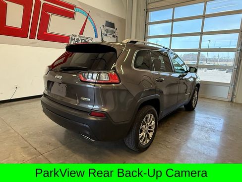 Used 2019 Jeep Cherokee Latitude Plus w/ Cold Weather Group image 5
