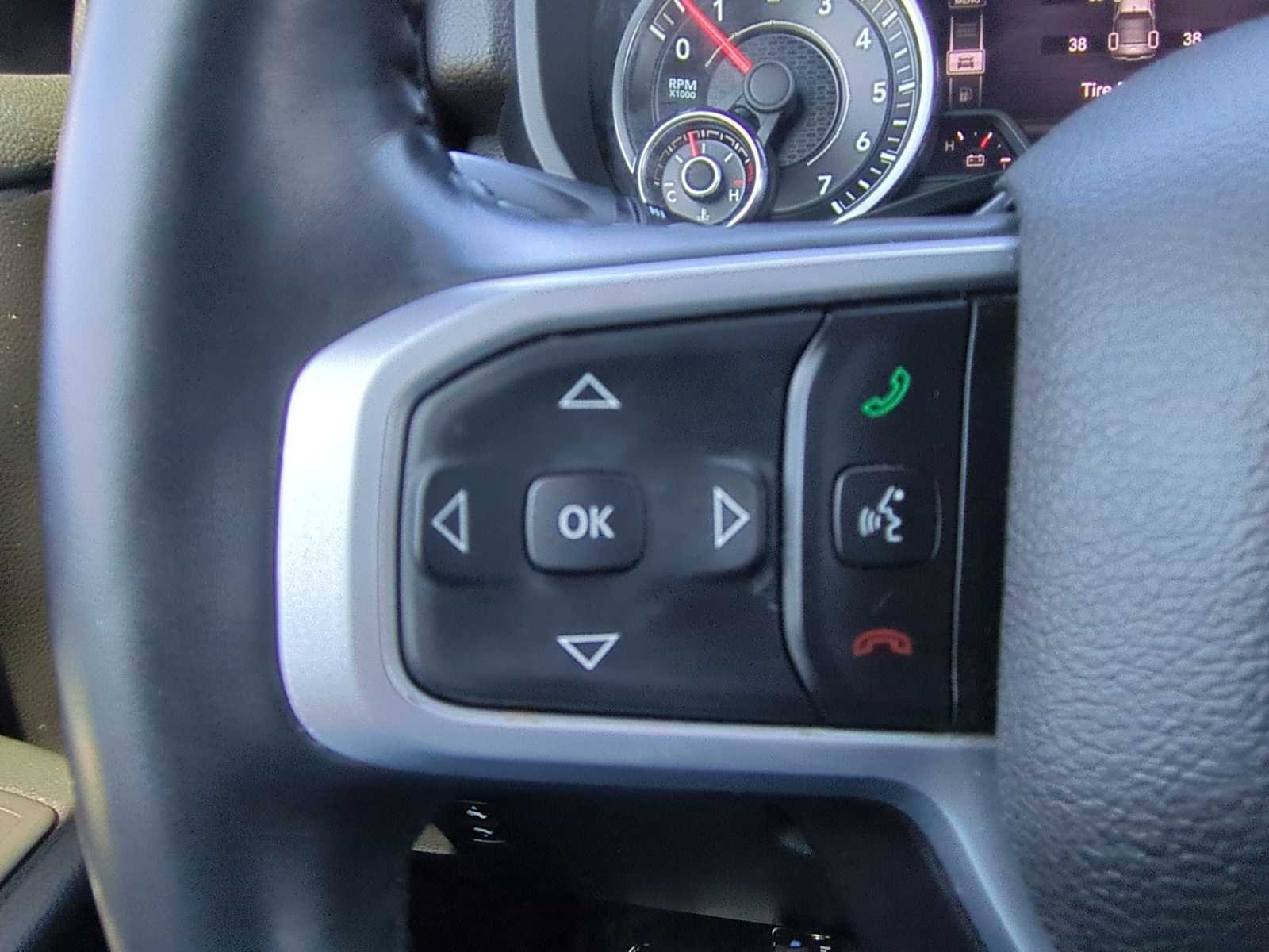 Used 2021 RAM 1500 Big Horn RWD image 15