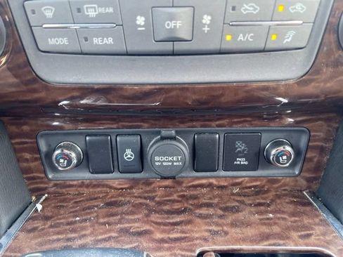 Used 2017 Nissan Armada Platinum w/ Captain Seat Package AWD/4WD image 16