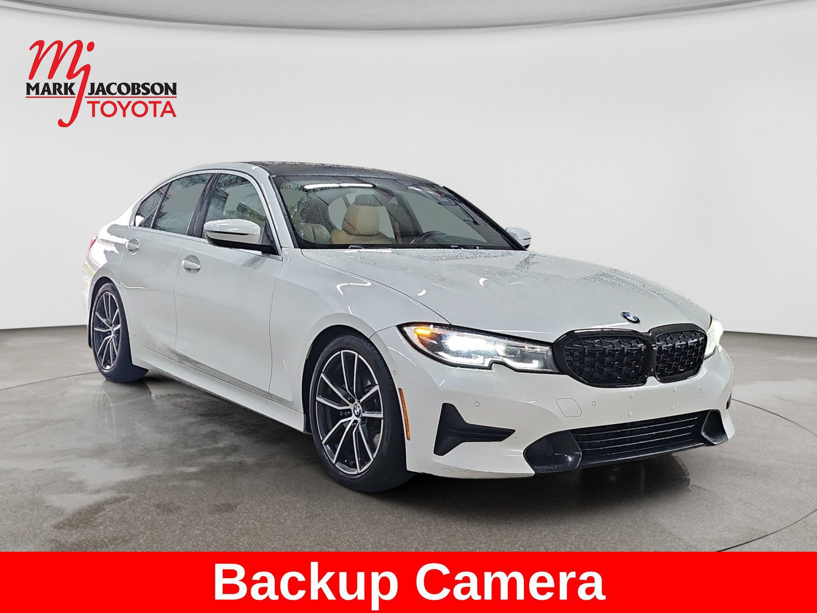 Used 2020 BMW 330i xDrive Sedan w/ Premium Package AWD/4WD image 4