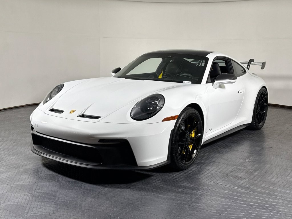 Certified 2024 Porsche 911 GT3 RWD image 1