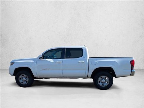 Used 2019 Toyota Tacoma SR5 RWD image 8