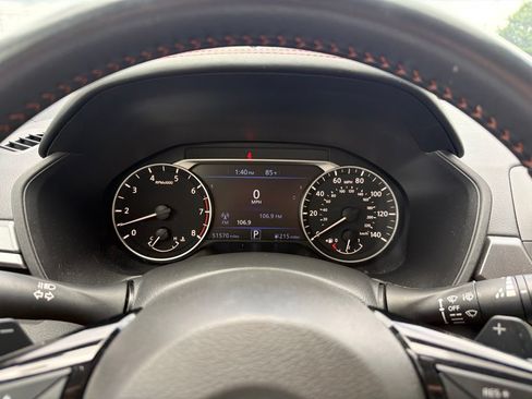 Used 2024 Nissan Altima 2.5 SR FWD image 19