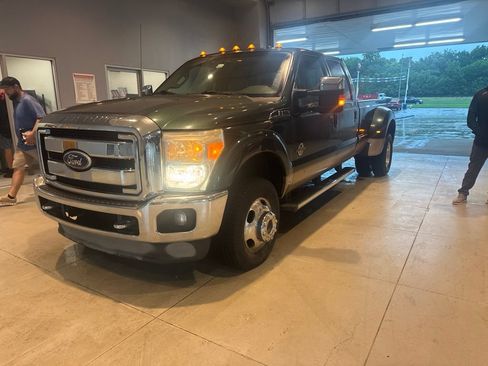 Used 2011 Ford F350 Lariat w/ Lariat Interior Pkg AWD/4WD image 1