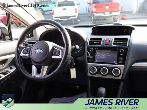 Used 2016 Subaru Crosstrek 2.0i Premium w/ Moonroof Package image 13