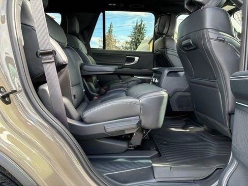 New 2026 Ford Expedition Platinum w/ Stealth Appearance Package image 65
