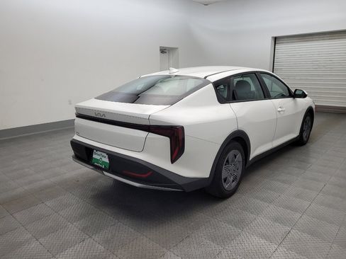 Used 2025 Kia K4 FWD image 9