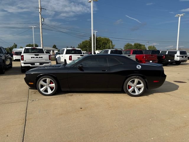 Used 2009 Dodge Challenger SRT8 RWD image 4