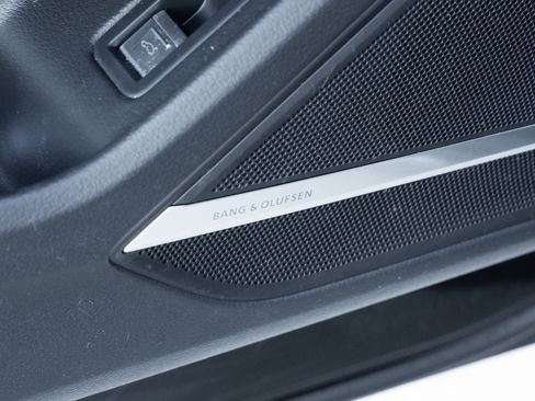 Certified 2022 Audi A8 L 3.0T w/ Executive Package image 21