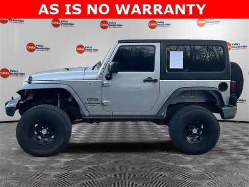 Used 2018 Jeep Wrangler Sport image 4