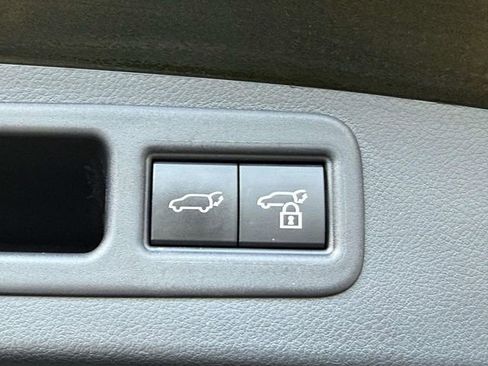 Certified 2023 Lexus RX 350 AWD w/ Accessory Package image 18