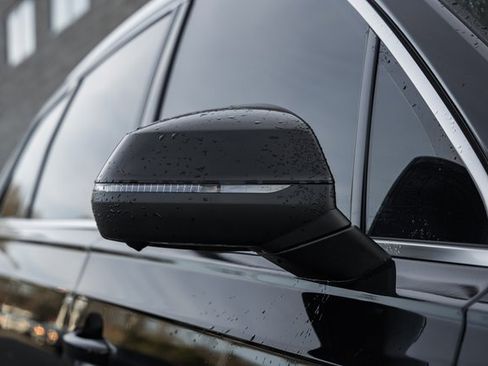 Used 2024 Audi Q7 2.0T Premium image 16