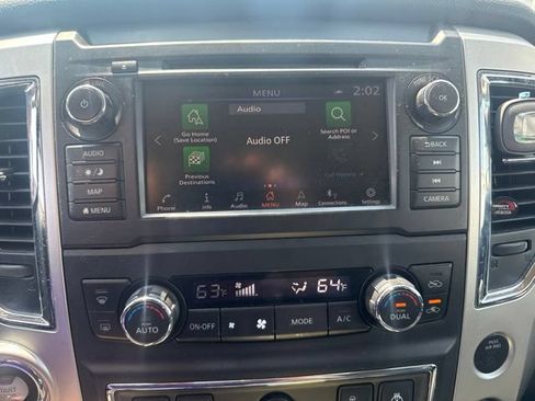 Used 2019 Nissan Titan PRO-4X w/ Pro-4x Convenience Package AWD/4WD image 2