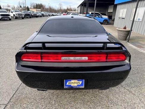 Used 2012 Dodge Challenger R/T image 5