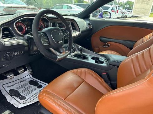 Used 2023 Dodge Challenger SRT Hellcat w/ Plus Package image 11